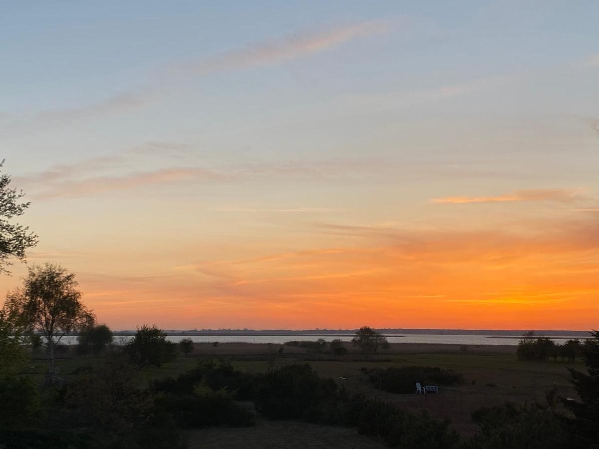 Freistehendes Einfamilienhaus Mit Boddenblick Naehe Ostsee Fuhlendorf  Esterno foto