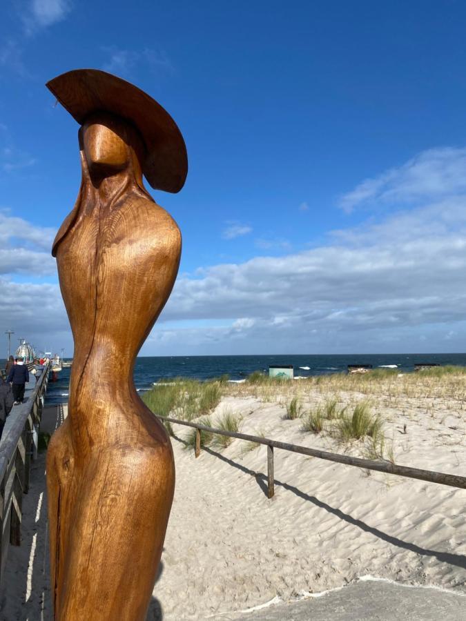 Freistehendes Einfamilienhaus Mit Boddenblick Naehe Ostsee Fuhlendorf  Esterno foto