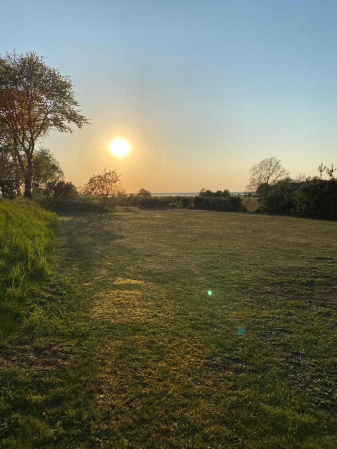 Freistehendes Einfamilienhaus Mit Boddenblick Naehe Ostsee Fuhlendorf  Esterno foto